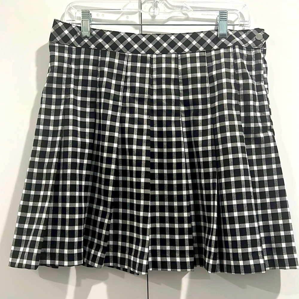 NWT H & M Divided Size 10 Pleated Mini Skirt Academia School Girl Plaid